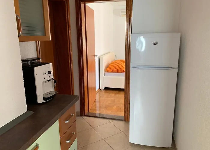 Dumancic Апартаменты Биоград-на-Мору