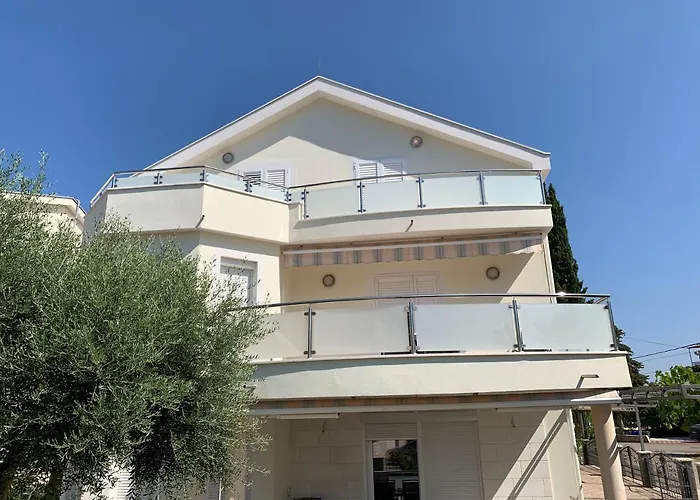 Dumancic דירה ביוגראד נה מורו