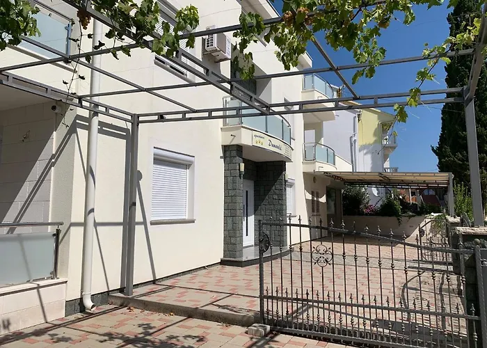 Dumancic דירה ביוגראד נה מורו